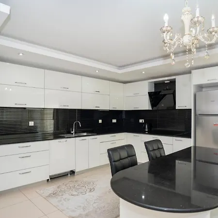 Crystal River Residence Apartment *